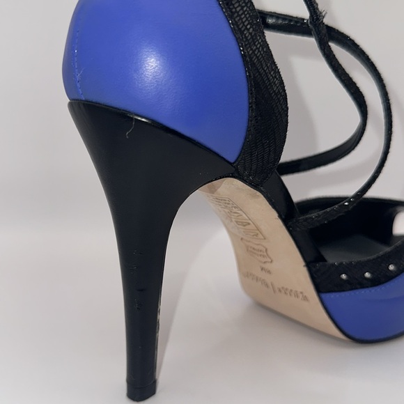 White House Black Market High Heels - Picture 8 of 10